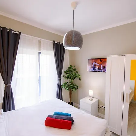 Aquarium 3 Apartment Navodari